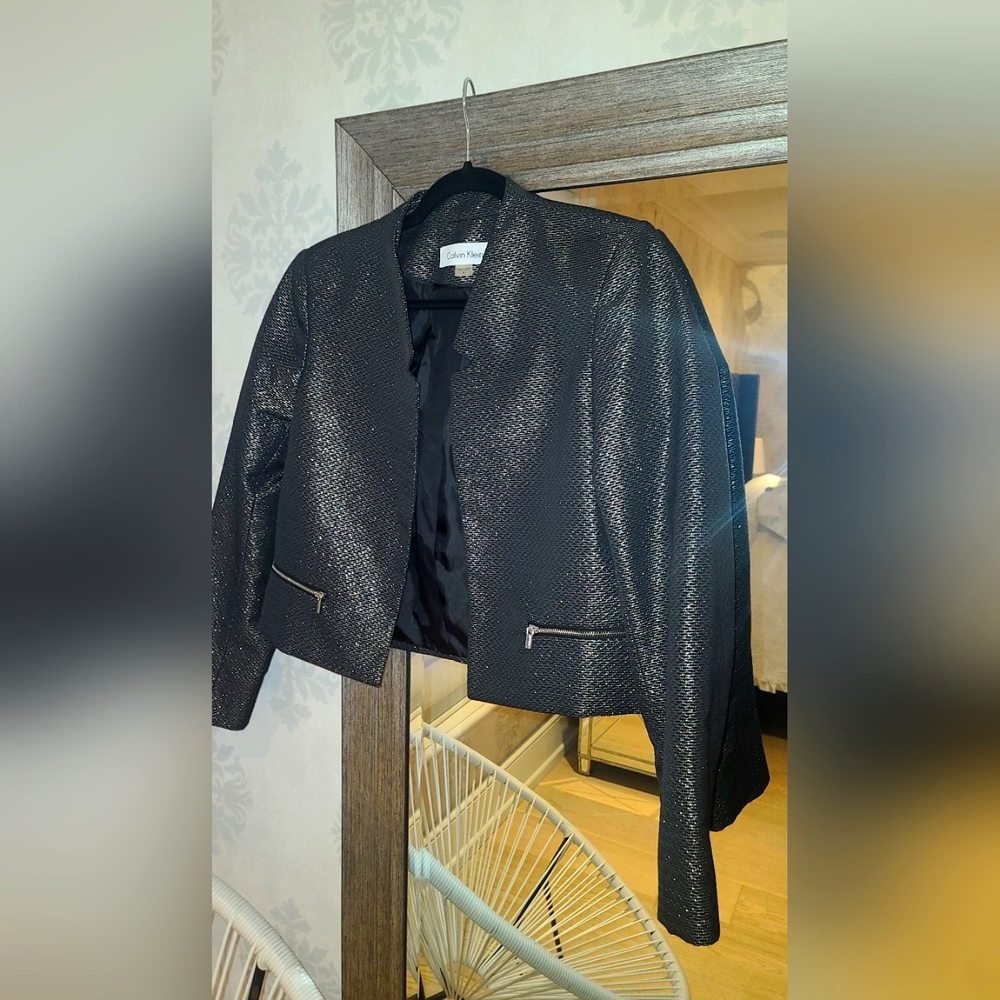 Short coctail jacket